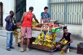 Straßenverkauf in Trinidad Kuba